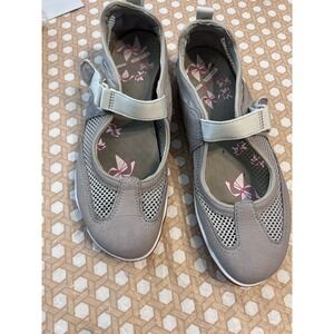 Merrell Lorelei Emme Womens Size 9 Air Cushion Mary Jane Gray Mesh Shoes